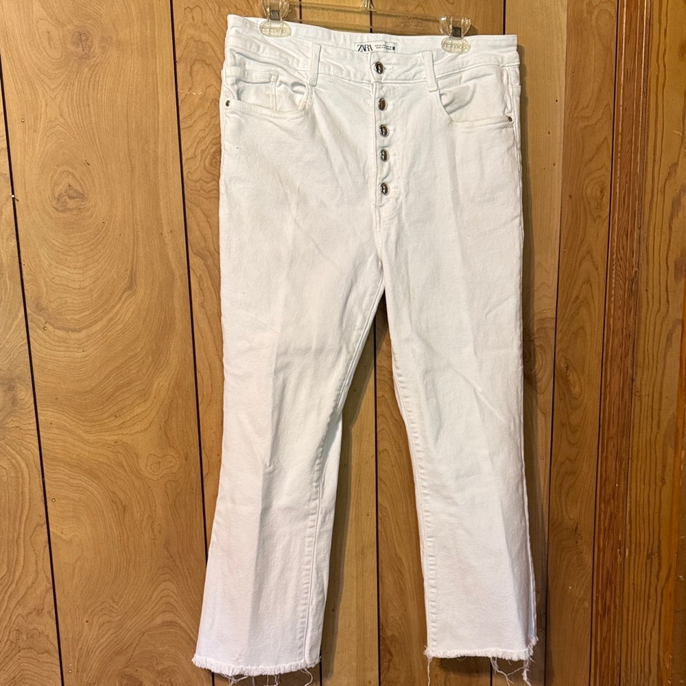 Zara White Jeans with Silver Button Detail